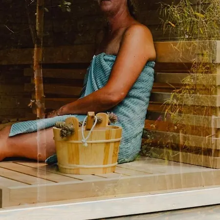 Tatil Evi Tinyhouse Direkt Am Angeln Ruderboot Sup Sauna Und Hot Tub