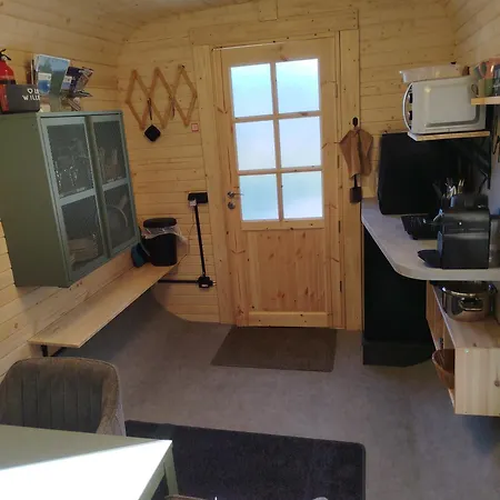 Tinyhouse Direkt Am Angeln Ruderboot Sup Sauna Und Hot Tub Ferienhaus *