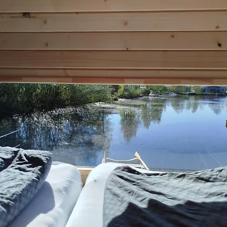 Tinyhouse Direkt Am Angeln Ruderboot Sup Sauna Und Hot Tub بيت للعطل *