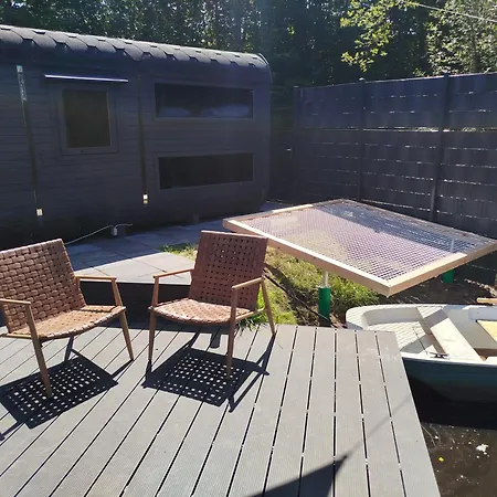 Tinyhouse Direkt Am Angeln Ruderboot Sup Sauna Und Hot Tub بيت للعطل *