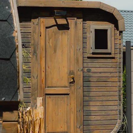 Tinyhouse Direkt Am Angeln Ruderboot Sup Sauna Und Hot Tub * Twist